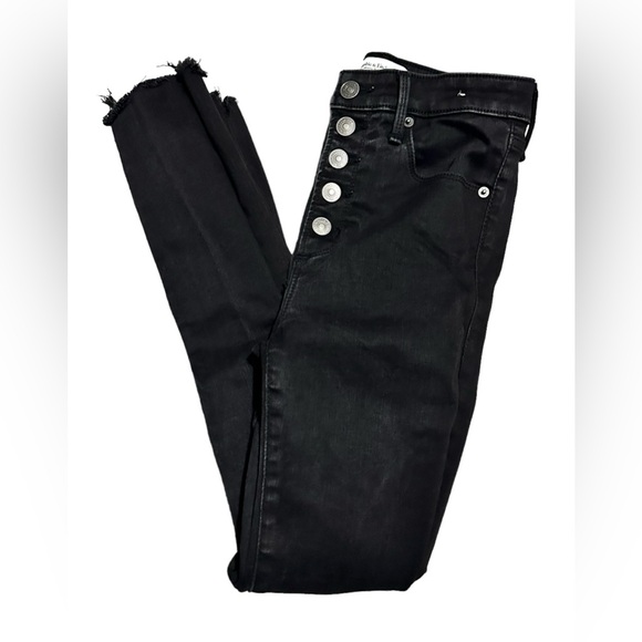 Abercrombie & Fitch Denim - Abercrombie & Fitch the super skinny ankle high rise. Size 24/00R.